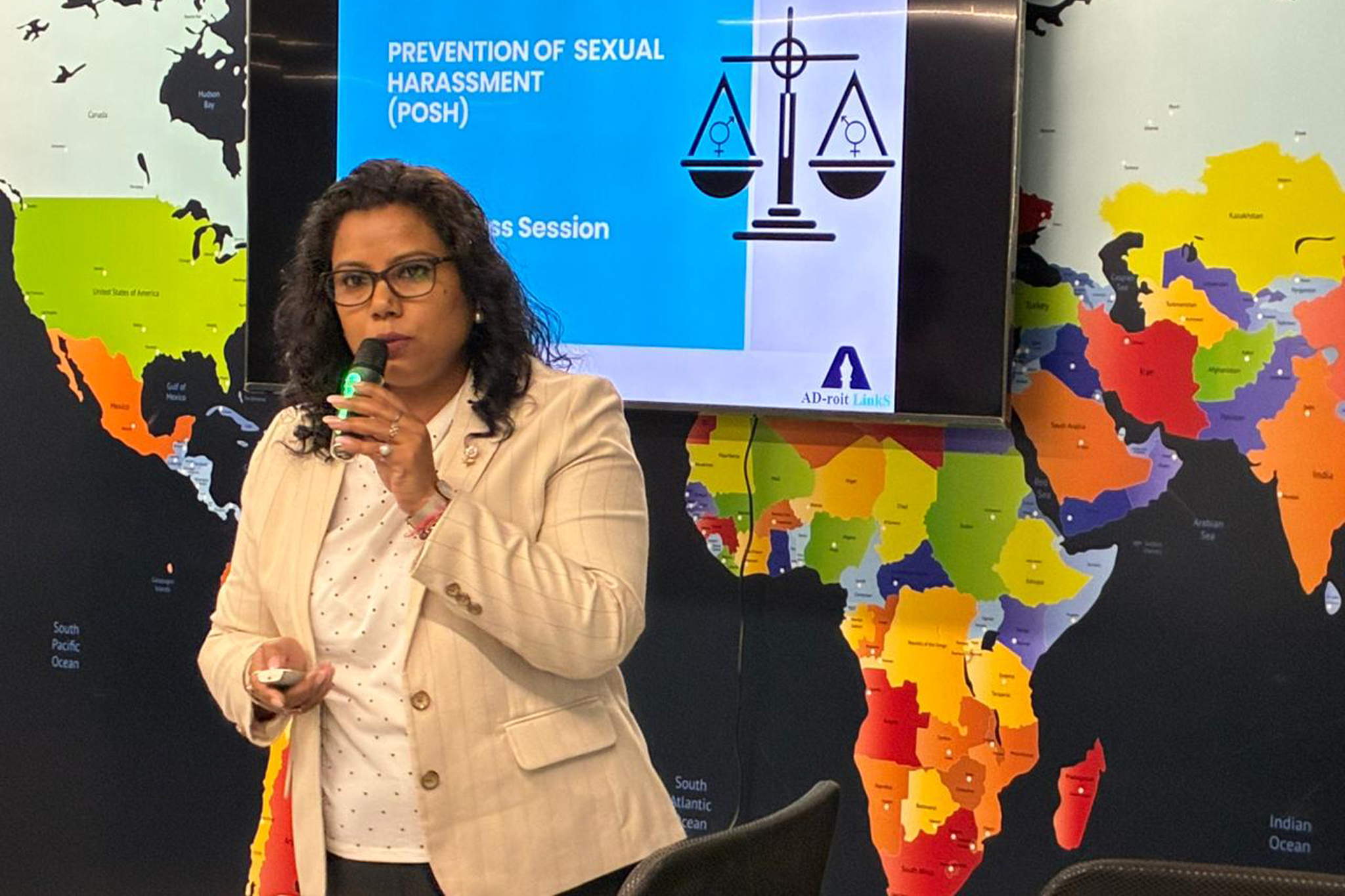 PoSH Training by Leeza Dutta Singh at Unimrkt Response